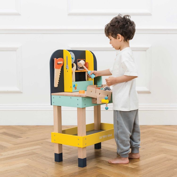 Alex’s Toy Work Bench with 11 Accessories