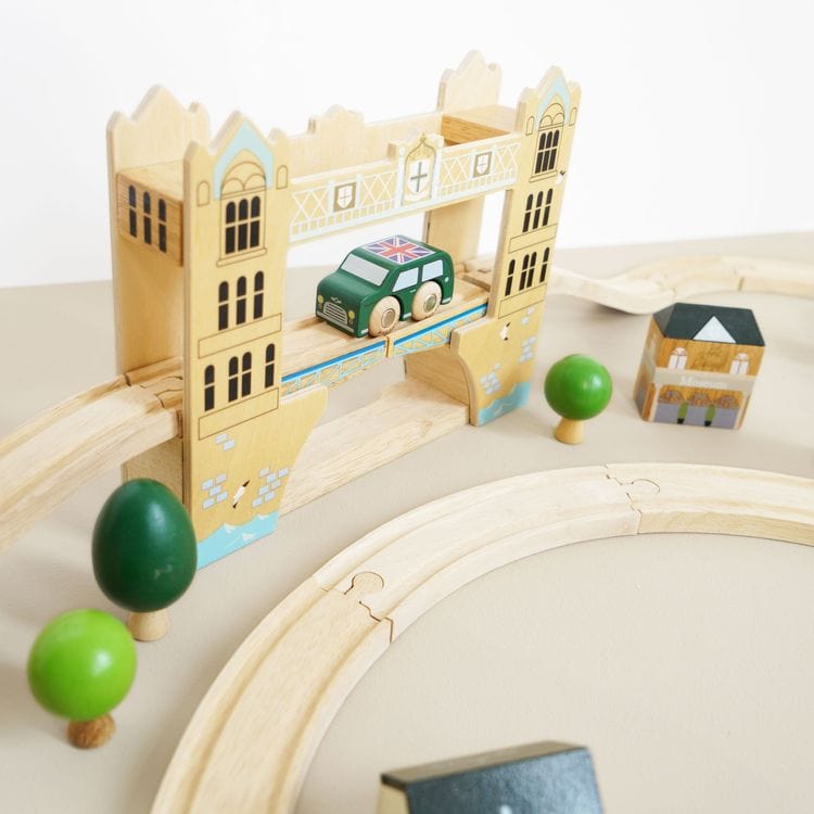 London Wood Train Set – 120 Pieces