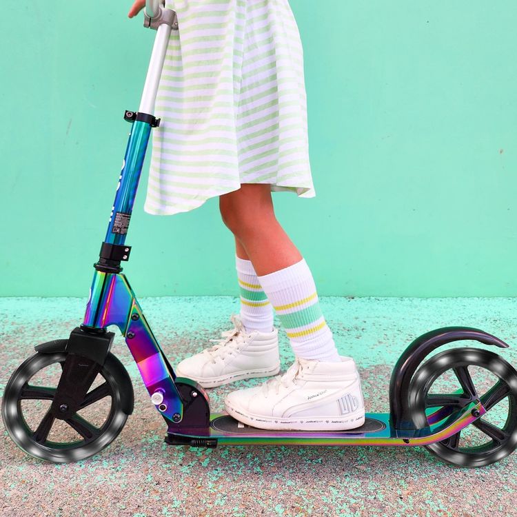 Micro Cruiser LED Scooter - Neochrome