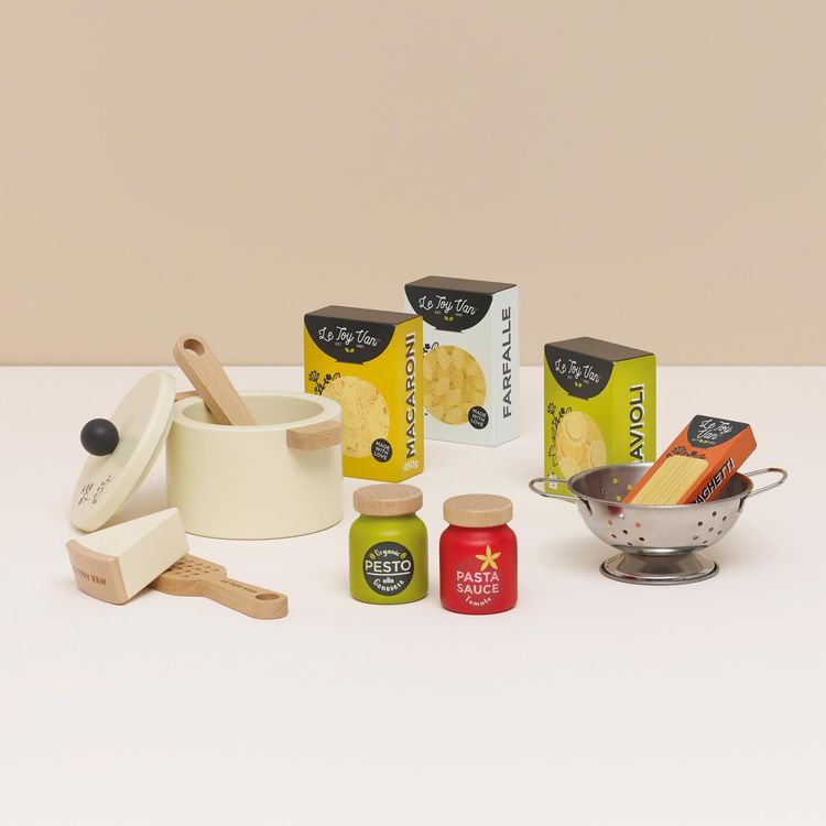 Organic Wooden Pasta Set - 12 Pieces