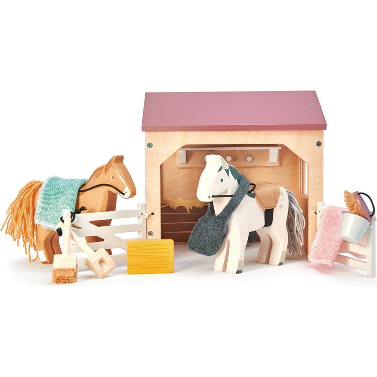 The Stables Wooden Set