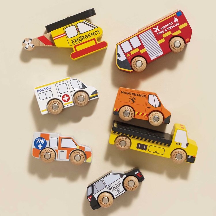 Wooden Set of 7 Emergency Vehicles